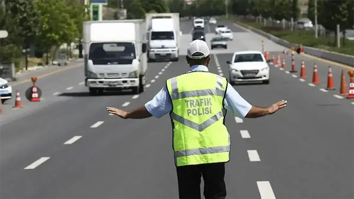 İstanbul'da Bazı Yollar Trafiğe Kapandı