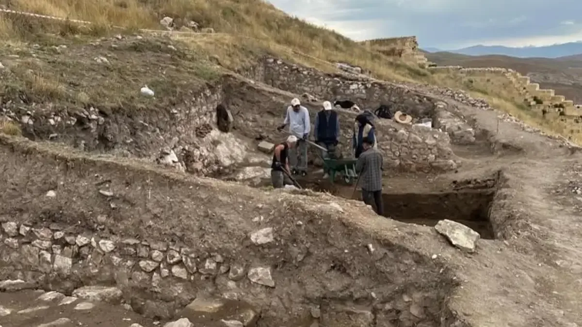 Bayburt'ta İlk Tunç Çağı İzleri Bulundu