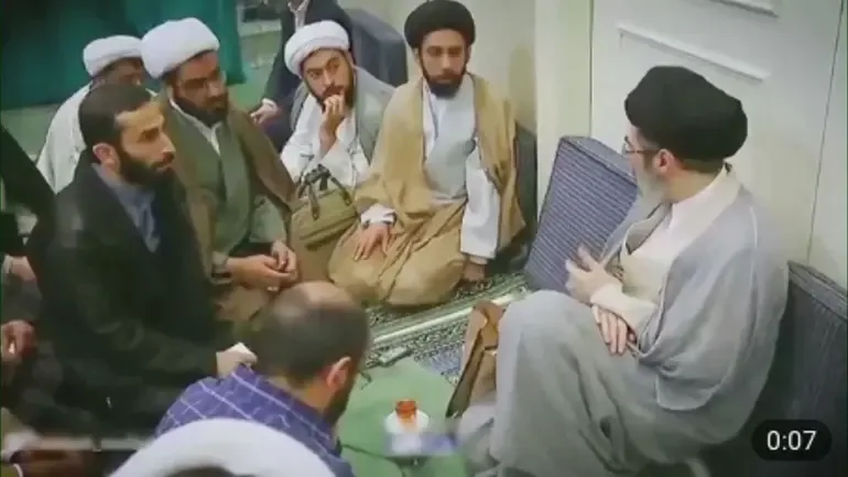 İran'ın dini lideri Mücteba Hamaney’in görüntüleri paylaşıldı! İşte aylar sonra gelen ilk kareler...