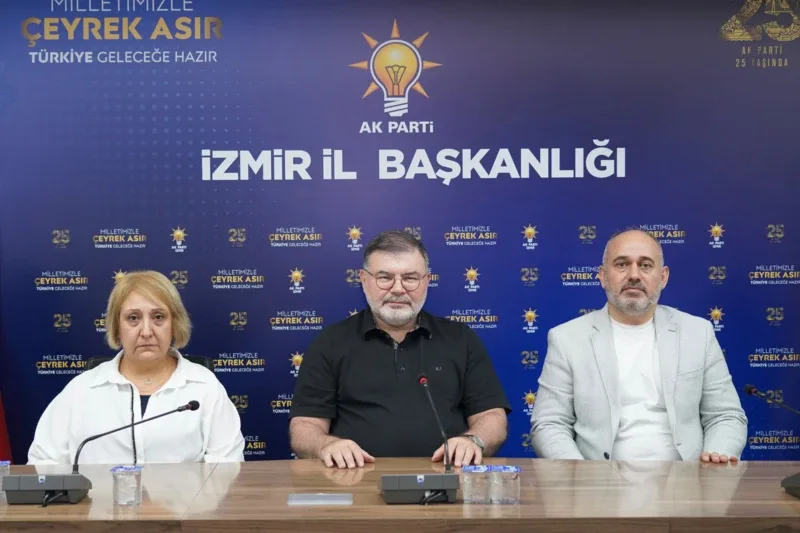 Menderes Belediyesi'nde AKP Adayı Seçildi, Seçim Sırasında Kavga Çıktı