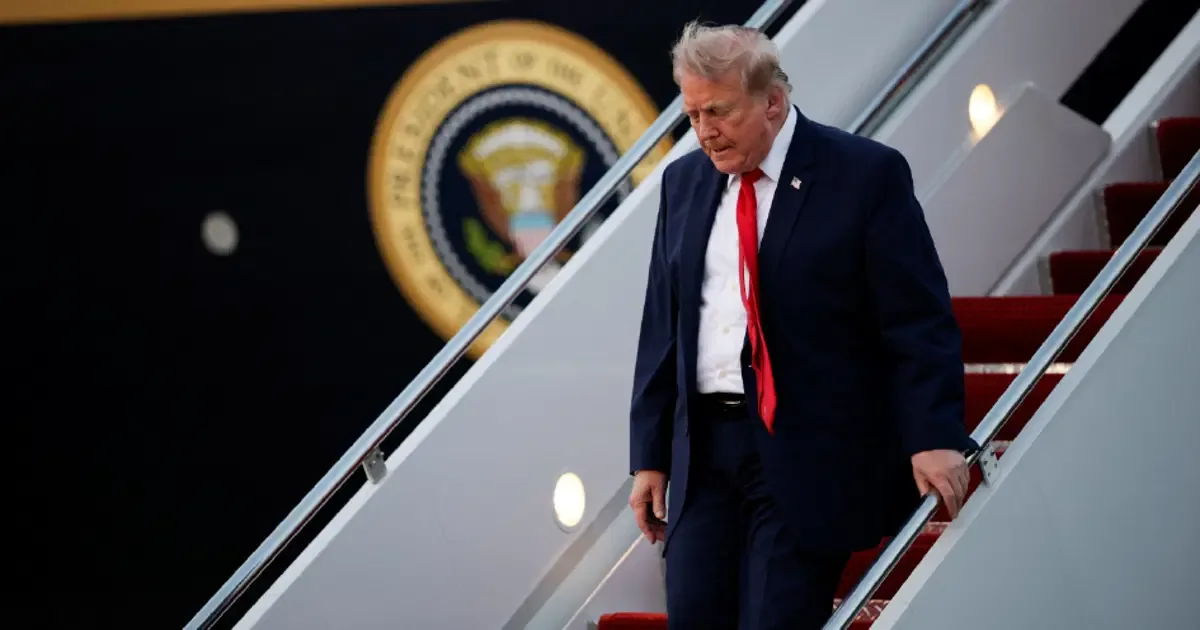 ABD basını yazdı: Trump, İran tehdidi nedeniyle Türkiye'den gizli uçuşla ayrıldı