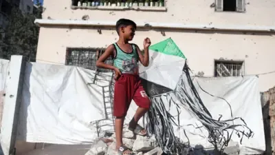Mazlum Abdi, Şam'da SDG'nin feshedildiğini duyurdu