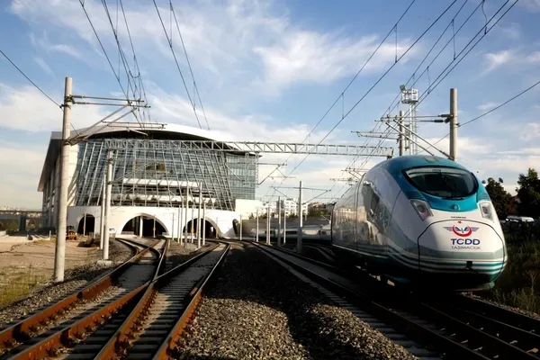 Ankara-Konya Yüksek Hızlı Tren Hattı 15. Yılını Kutladı