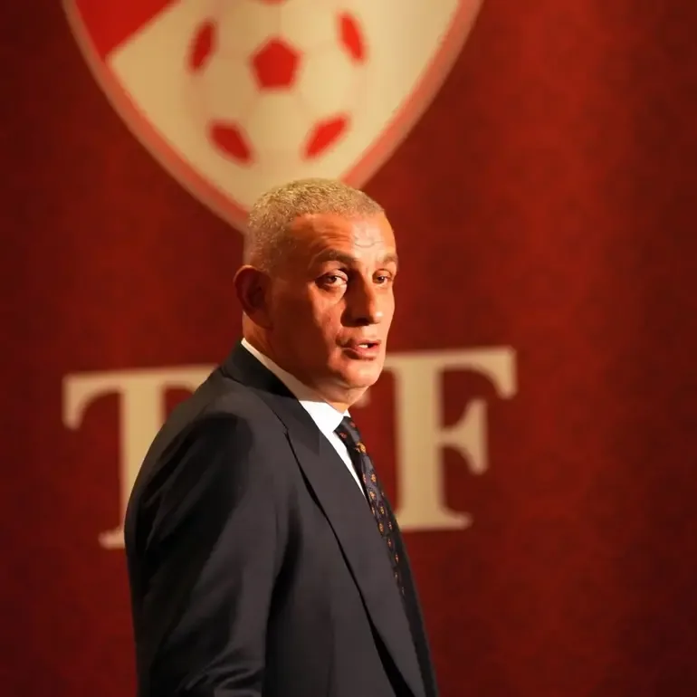 Beşiktaş Başkanı Serdal Adalı, TFF'nin Riva'daki merkezine gitti