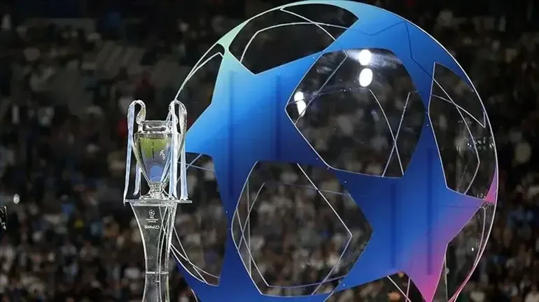 ŞAMPİYONLAR LİGİ KURA ÇEKİMİ CANLI İZLE: Fenerbahçe ve Galatasaray Şampiyonlar Ligi Kurası Ne Zaman, Saat K...