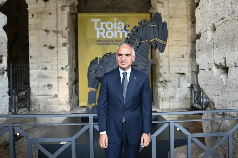 Troya’nın hikâyesi Roma’da: 2 milyonu aşkın kişi ziyaret etti
