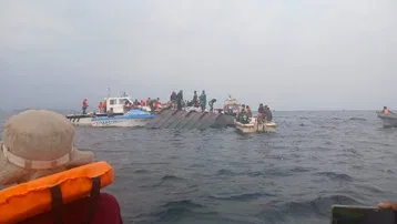Yunanistan'ın Salamina Adası'ndaki orman yangınında 2 kişi hayatını kaybetti