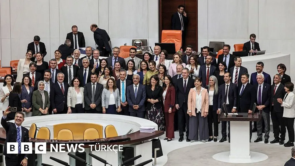 Çözüm sürecinde alt komisyonlar nasıl çalışacak, Öcalan'ın rolü ne olacak?