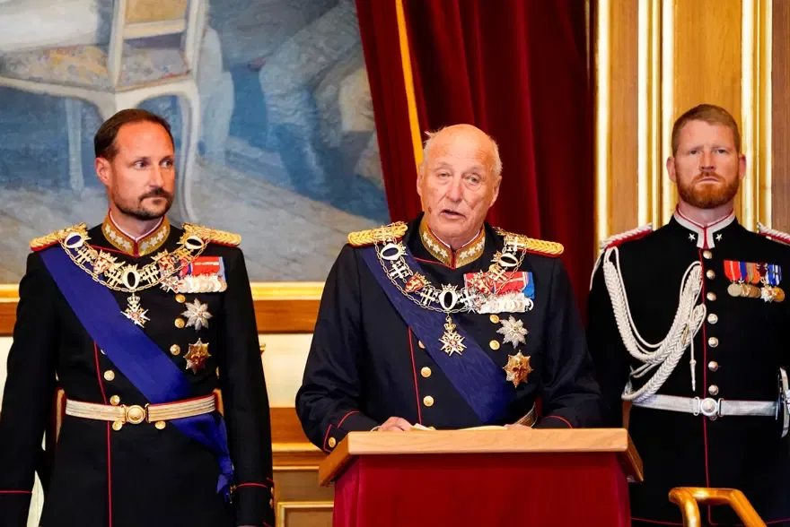 35 yıllık dönem kapandı. Norveç yeni kralıyla yeni döneme girdi