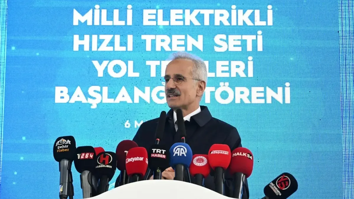 Bakan Uraloğlu açıkladı: Yerli ve milli trenimizden hız rekoru
