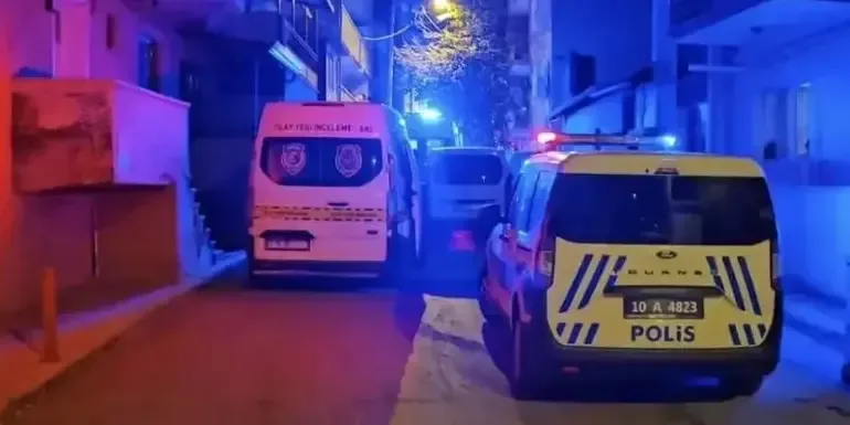 Balıkesir’de kanlı gece! Kardeş kavgası kanlı bitti