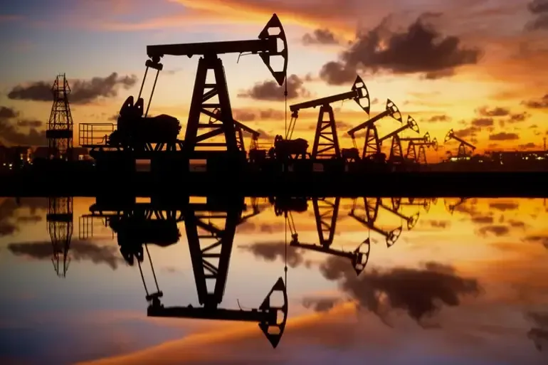 Brent petrol 88 dolara geriledi! Gözler Hürmüz Boğazı'nda