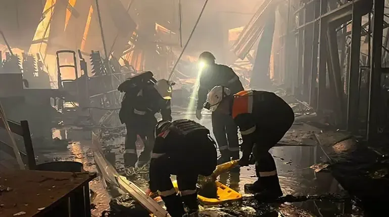 Rusya, Ukrayna'da alışveriş merkezini vurdu; can kaybı 16