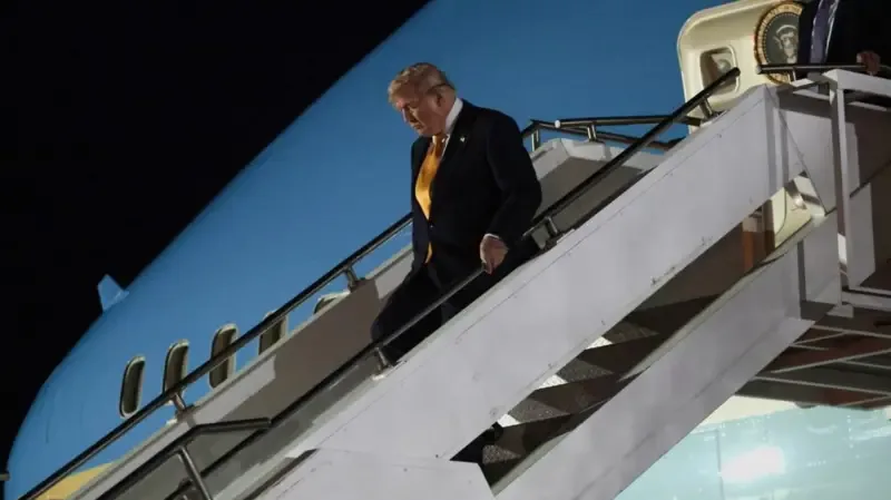 ABD basını: Trump, Türkiye'de yemek konteynerinde uçak değiştirdi