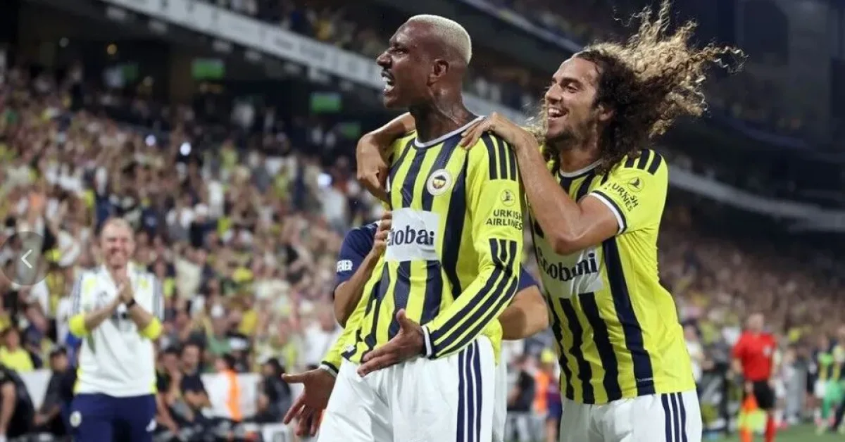 Fenerbahçe Lyon maçını şifresiz izleme yolları