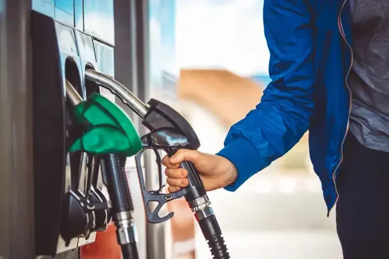 25 AĞUSTOS AKARYAKIT FİYATLARI: Akaryakıta Zam Geldi! Benzin, Motorin ve LPG Fiyatları Ne Durumda? Benzin Z...
