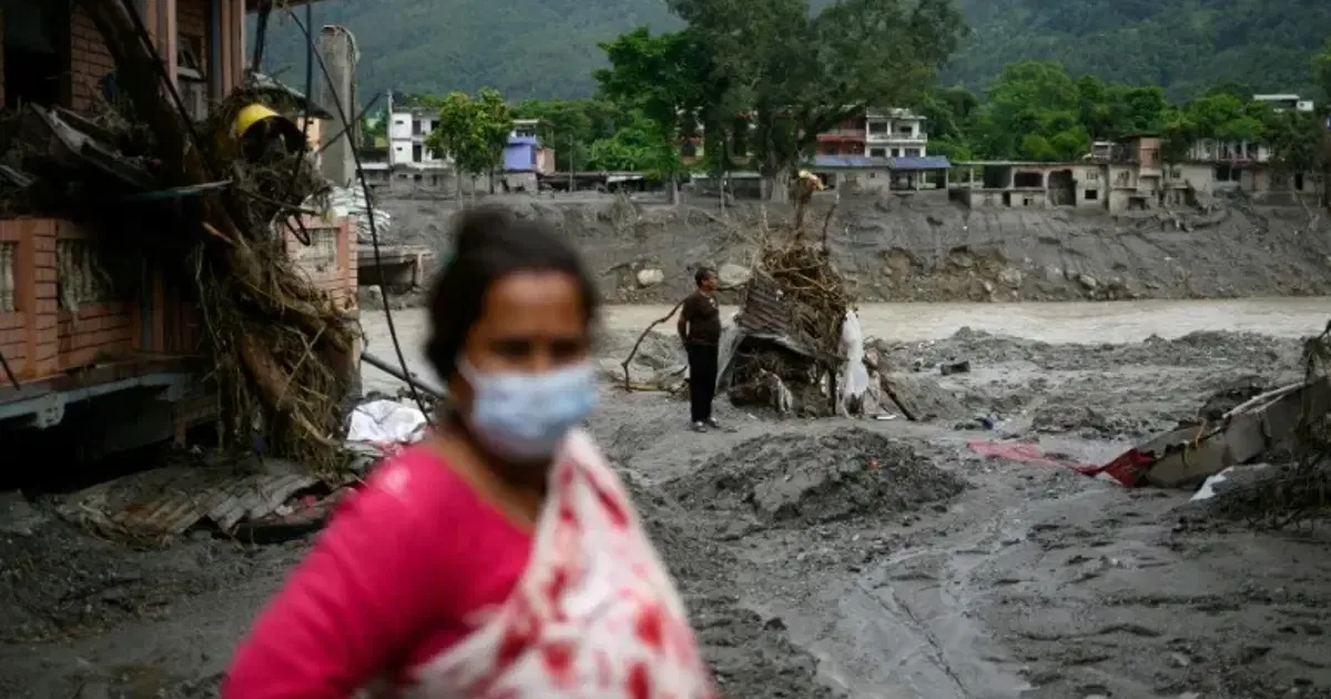 Nepal ve Tibet'teki sel felaketinde can kaybı 750'ye yükseldi