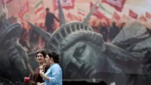 Hürmüz Boğazı'nda geçici rota pazarlığı
