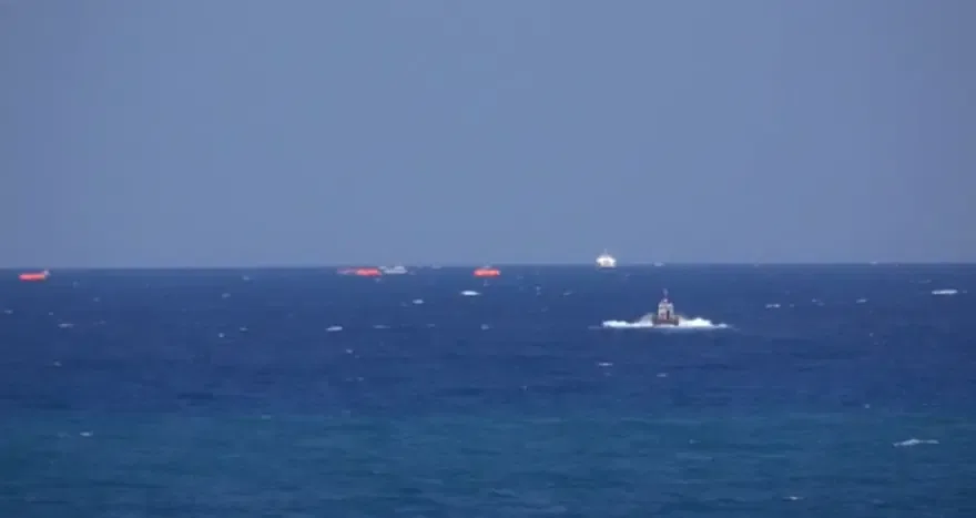 Girne açıklarında katamaran tipi Türk yolcu gemisi alabora oldu