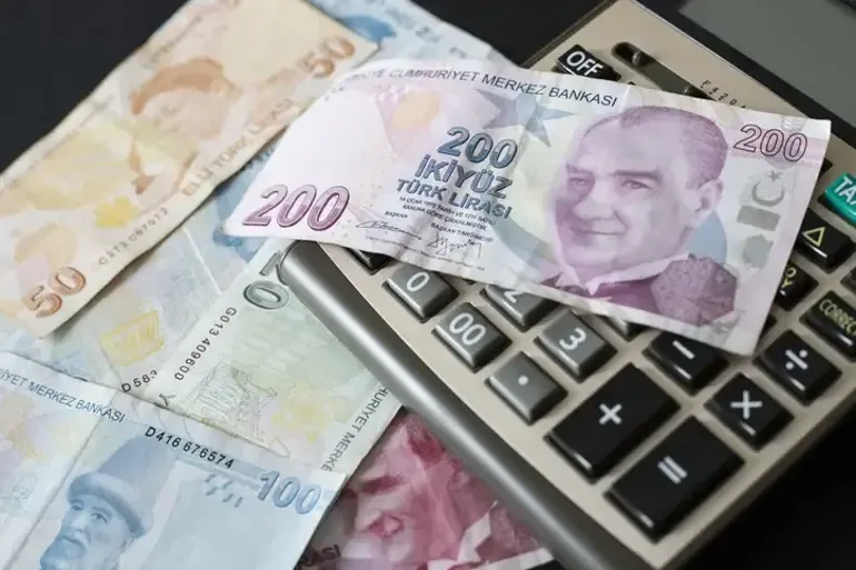 ASGARİ ÜCRET NE KADAR? Asgari Ücret Ara Zam Olacak Mı? 2027 Ocak Asgari Ücret Zam Oranı ne Olacak?