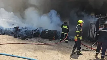 Yunanistan'da iki yangın söndürme helikopteri havada çarpıştı