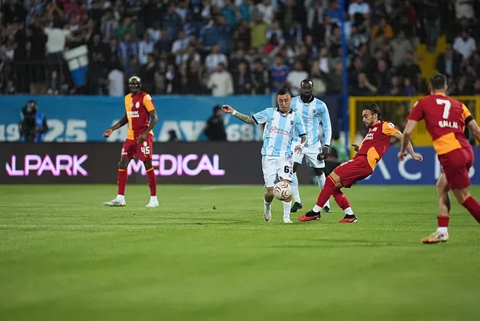 Galatasaray, Erzurumspor FK'yı 4-0 Mağlup Etti