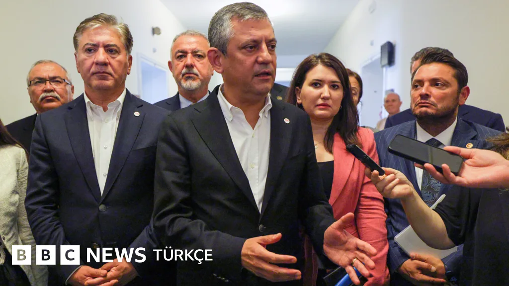 Özel'den çerçeve yasa yorumu: Özensiz, kötü hazırlanmış bir teklif
