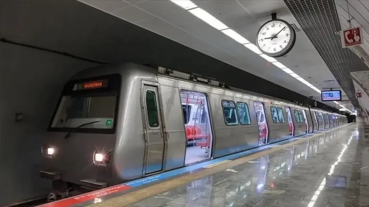 30 AĞUSTOS TOPLU TAŞMA ÜCRETLİ Mİ ÜCRETSİZ Mİ? 30 Ağustos Pazar günü Marmaray, İETT, otobüs, metrobüs, metr...