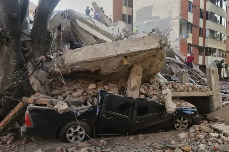 Kolombiya 7,4'lük depremin ilk bilançosu açıklandı