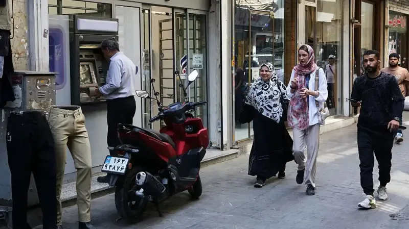 ABD'nin yaptırımlarına İran ve Çin'den tepki: 'Çıkarlarımızı korumak için gerekli önlemleri alırız'