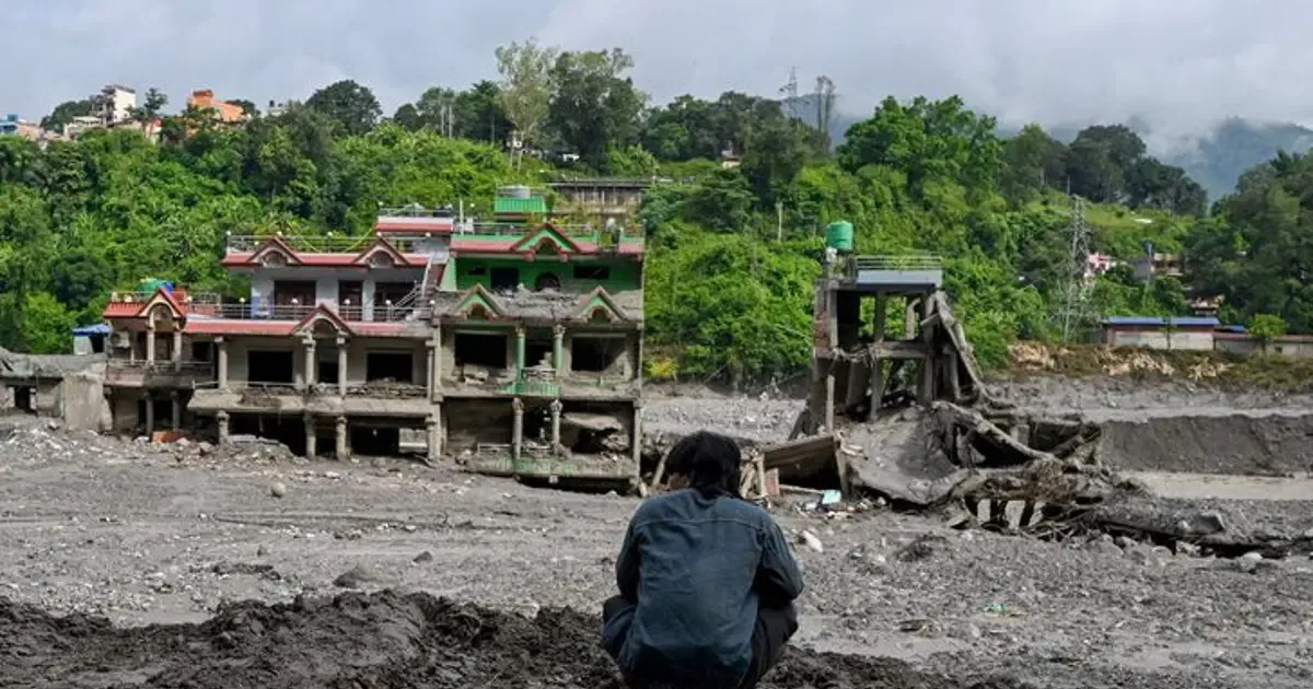 Nepal ve Çin sınırındaki sel felaketinde can kaybı artıyor