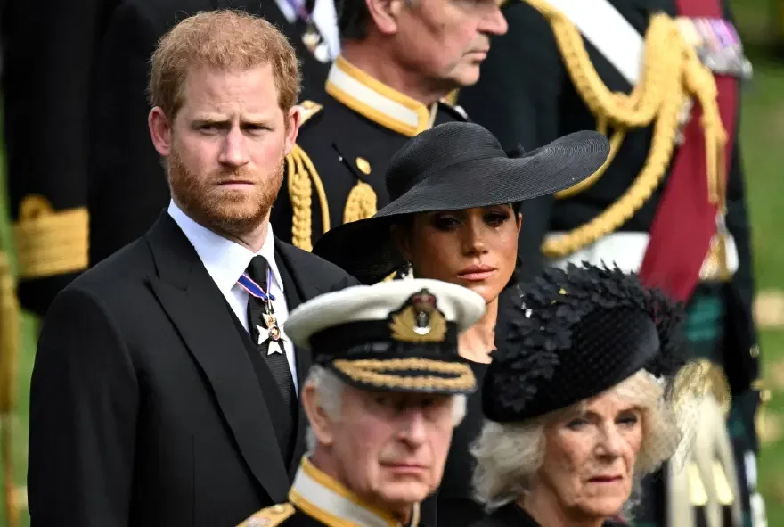 Prens Harry ve Meghan Markle, Çocuklarıyla Birlikte İngiltere'ye Dönmeye Hazırlanıyor