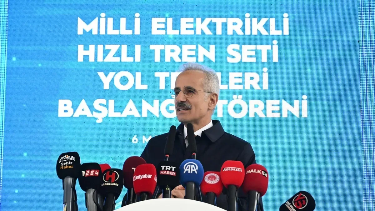 Yerli ve milli trenimizden hız rekoru… Milli elektrikli hızlı tren saatte 250 kilometreye ulaştı