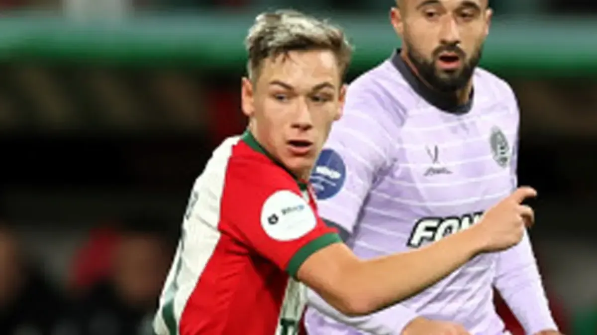 Rusya Milli Takımı, Aleksey Batrakov'u Galatasaray'a uğurladı