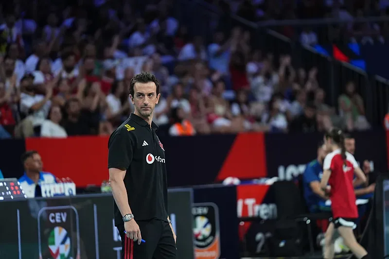 Filenin Sultanları, Avrupa Şampiyonası’nda 3’te 3 yaptı! Macaristan’a set vermedi