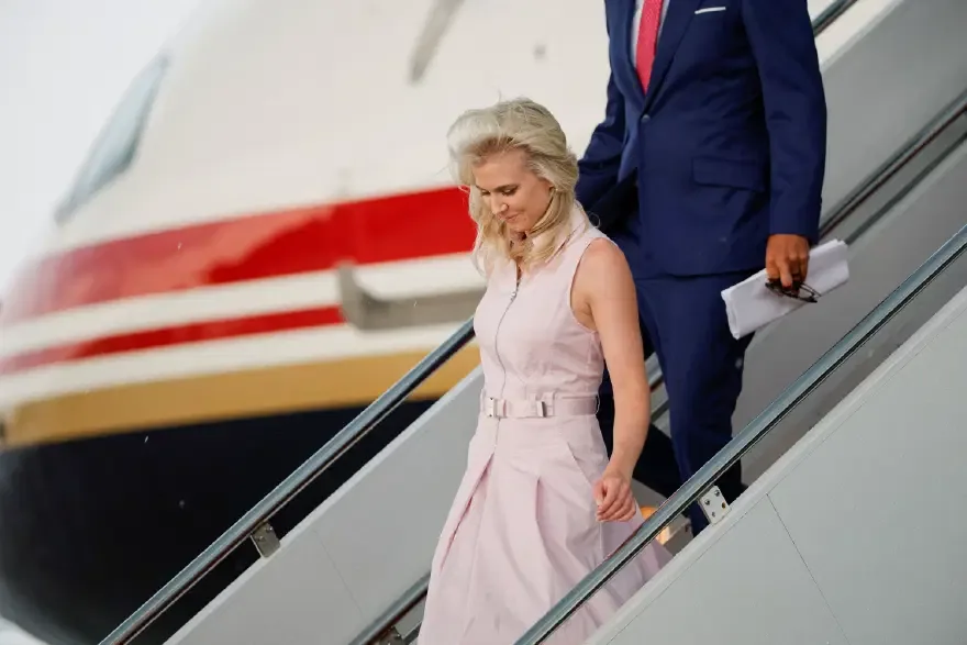 Trump'ın Asistanı Natalie Harp'tan Mektuplar: "Benim için tek önemli şey sensin"