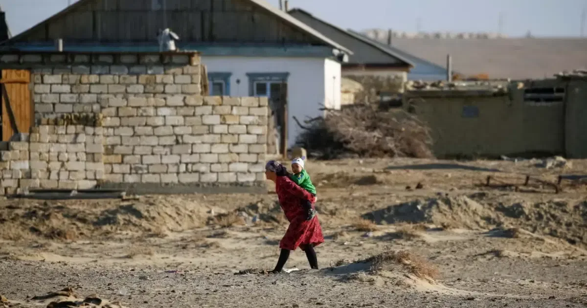 Kasabanın nüfusu 10 binden 216'ya indi. Binlerce ev boş kaldı