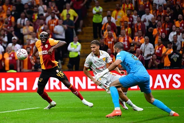 Galatasaray geri dönerek kazandı! Göztepe gol yağmurunda mağlup