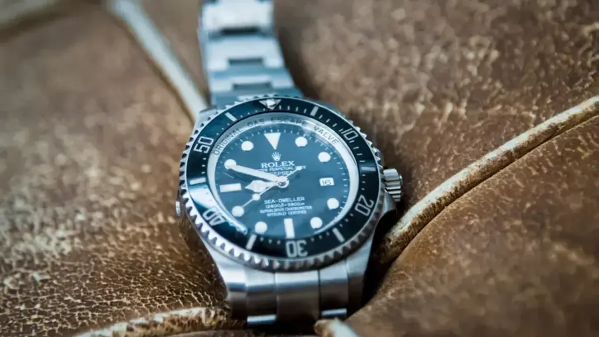 Viyana'da Çalınan Rolex Saatin İadesi İçin Dava Açıldı