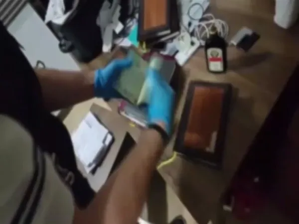 TikTok'ta "yüksek kazanç" tuzağı! Yabancı kadınları fuhuşa böyle sürüklediler: 4 şüpheli yakalandı