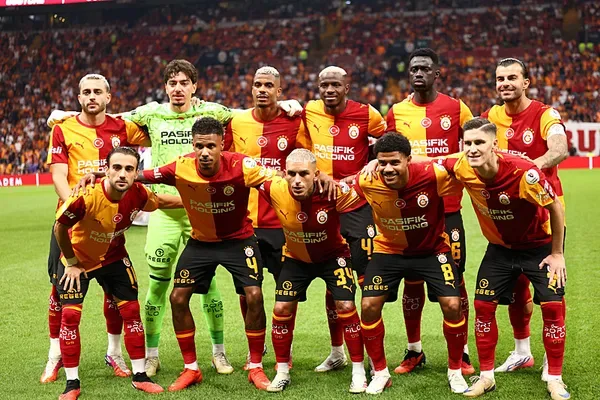 Galatasaray geri dönerek kazandı! Göztepe gol yağmurunda mağlup